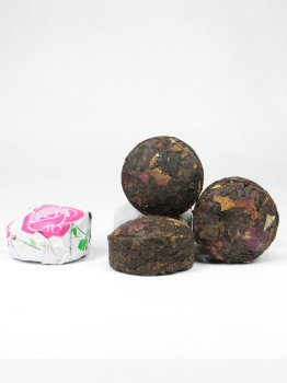 Чай Пуэр Шу Тоу Ча Юбанг с розой, 500 гр.